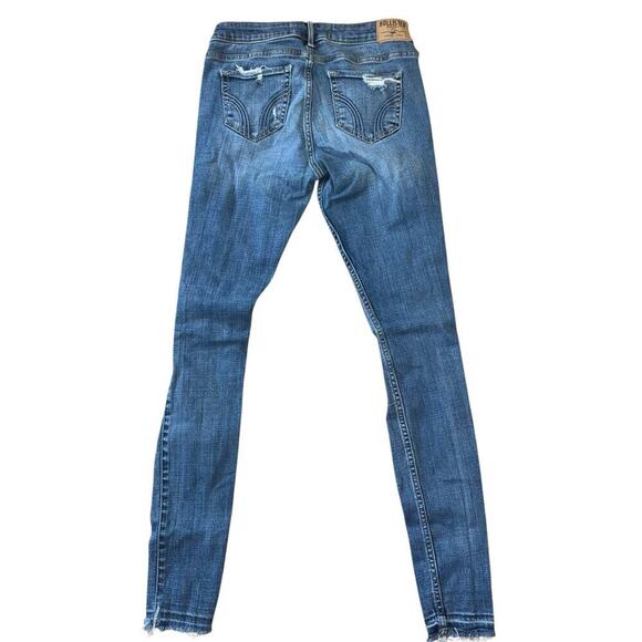 Hollister Super Skinny Distressed Jeans Women’s 27 Casual Thrashed Low Rise - Picture 3 of 9